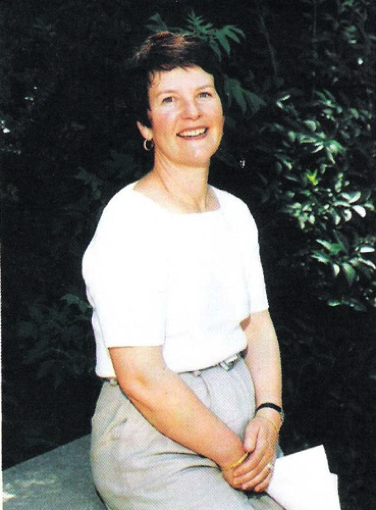 Marianne Williams

1998-2000